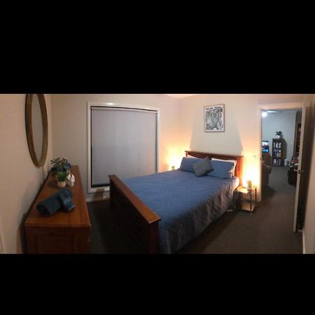 Semi-Private Half House With Games Room & Jacuzzi In Maiden Gully, Bendigo Dış mekan fotoğraf
